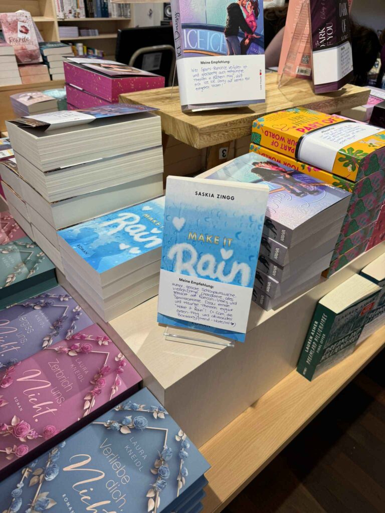 Make It Rain in einer Buchhandlung